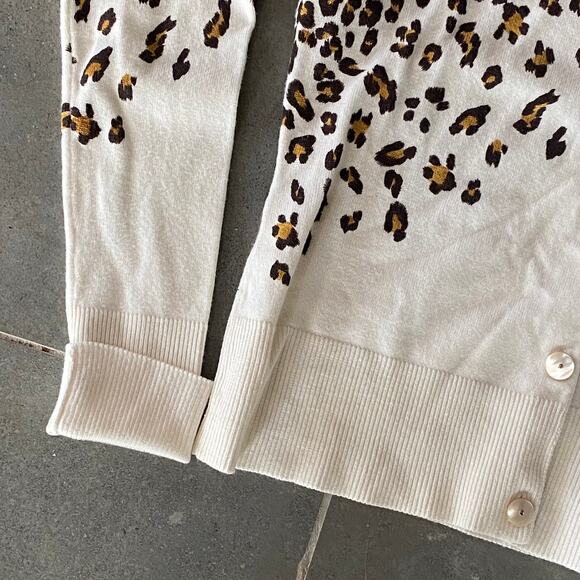 Karen Kane S Animal Print on Ivory Smooth Knit Cardigan Sweater IMMACULATE! - Picture 10 of 15